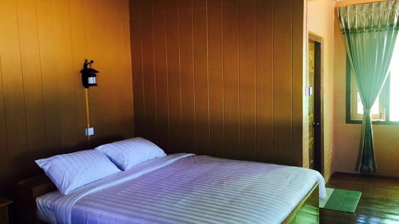 Golden Fish Motel Nyaung Shwe Exterior foto